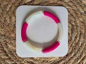 Joli bracelet fantaisie elastique neuf