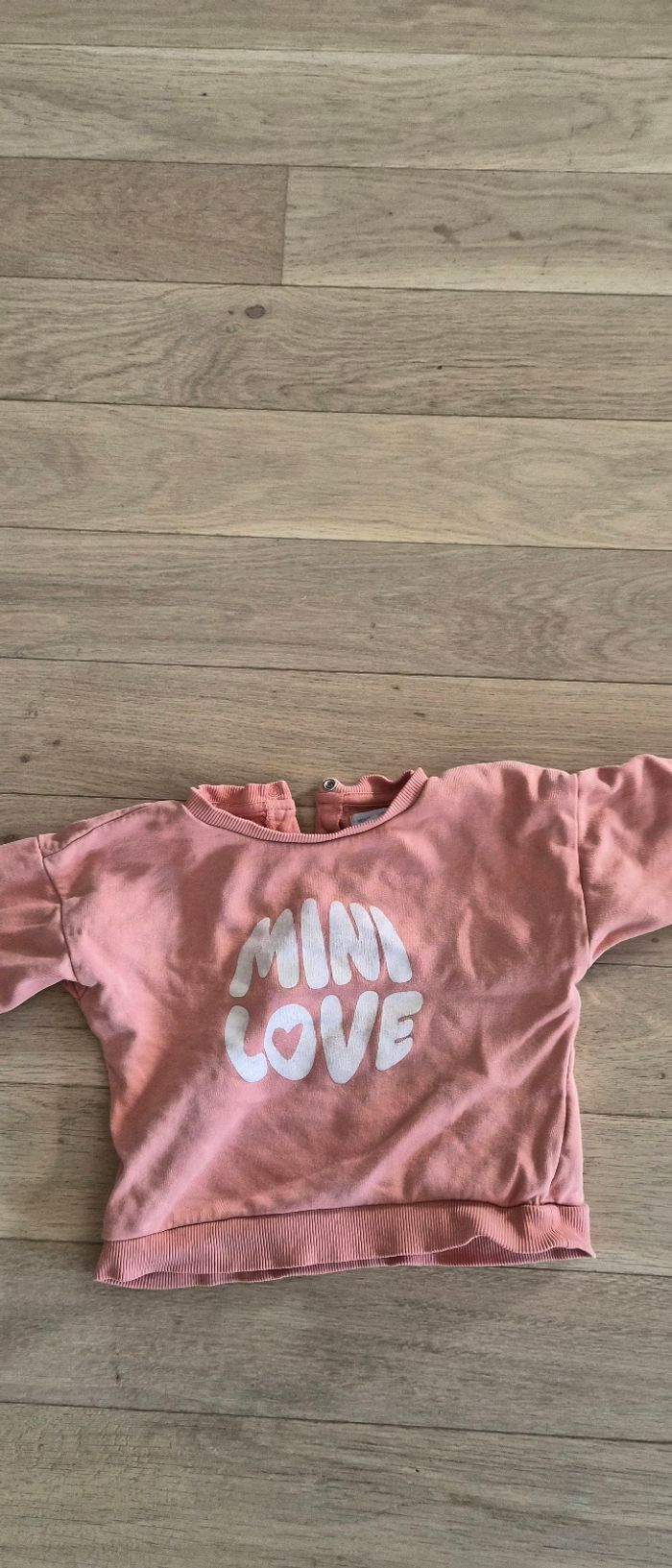 Sweat abricot Mini Love 24M