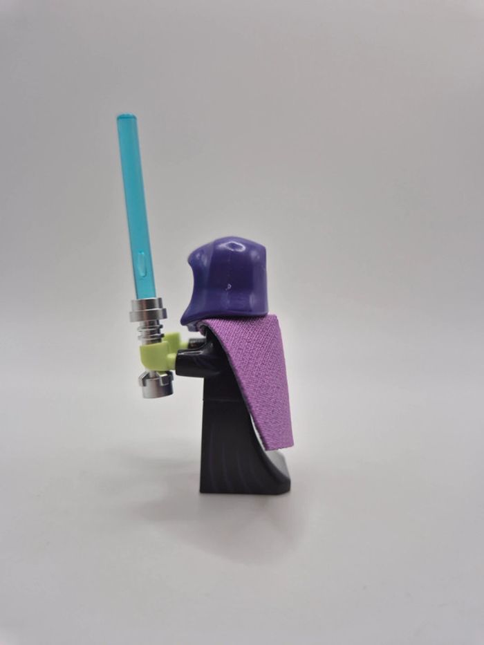 Figurine type lego custom Jedi Barriss Offee star wars - photo numéro 2