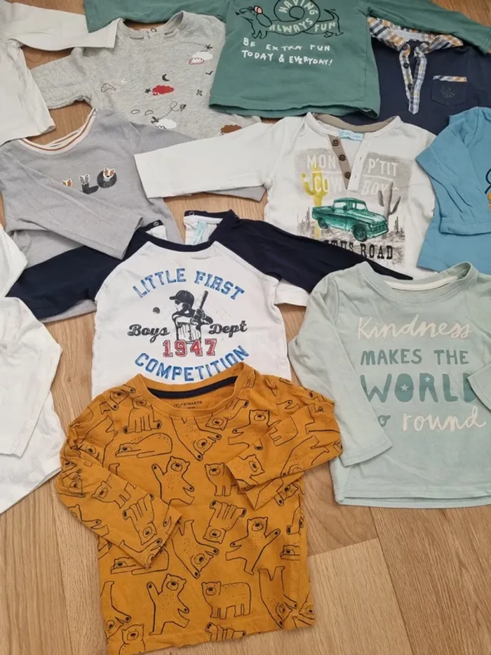Lot de 16 t shirt manche longue 12 mois - photo numéro 2