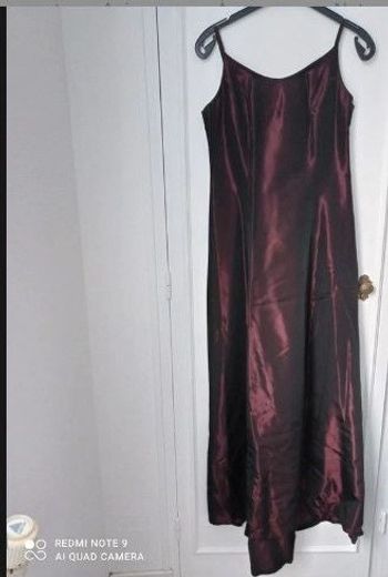 Robe de soirée ou pour occasion mariage ou fin d'année