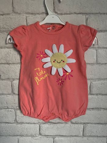 Barboteuse Auchan taille 6 mois