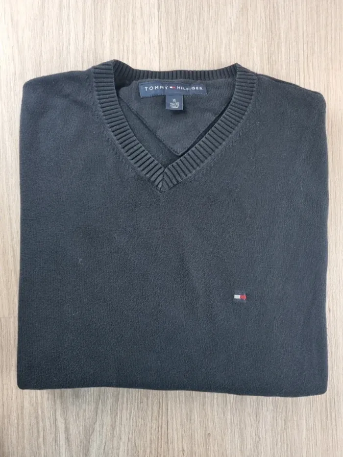 Pull a col V noir Tommy hilfiger Homme XL
