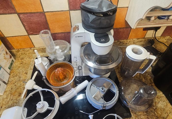 Robot multifonctions bosch 54251/02