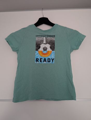 Tshirt vert football ou piscine 8 ans kiabi