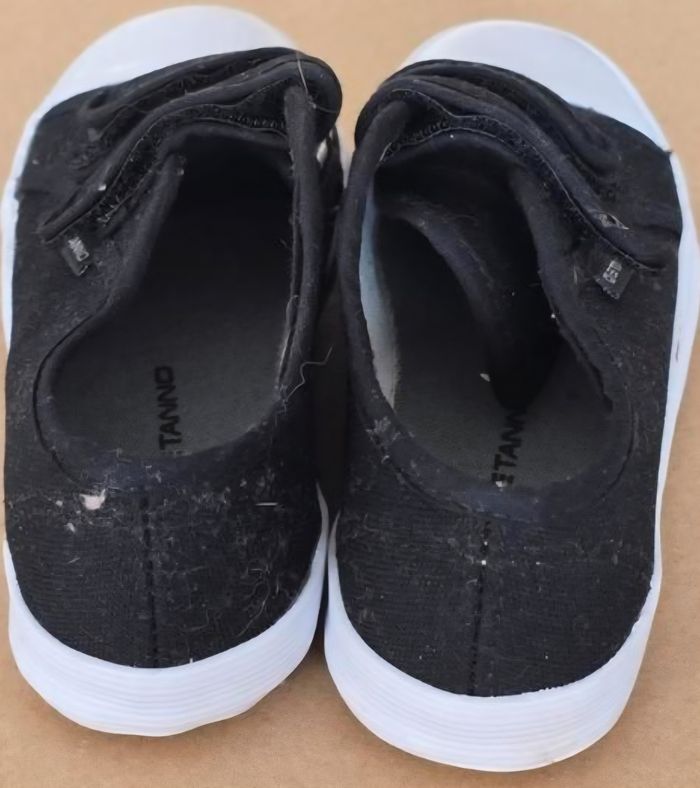 Baskets/Babbies noire/blanche enfant - Pointure 29 - photo numéro 4