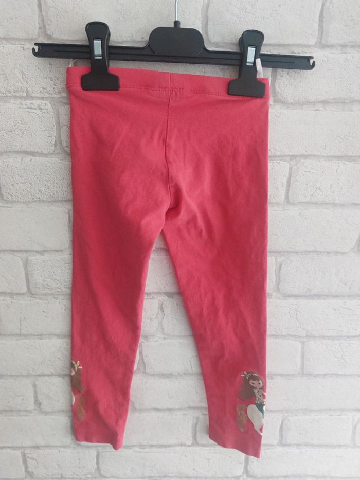 Leggings C&A taille 4 ans (104 cm) - photo numéro 2