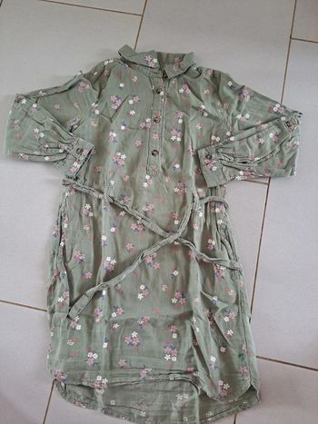 Robe 5/6 ans