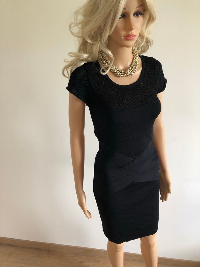 Robe noire à manches courtes Morgan taille M jamais portée (taille petit) - photo numéro 2