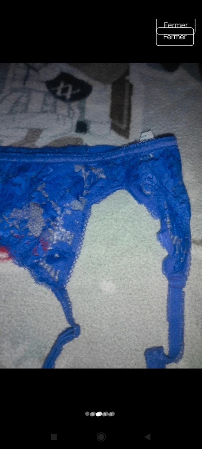 Très beau porte jarretelles L3 - photo numéro 4