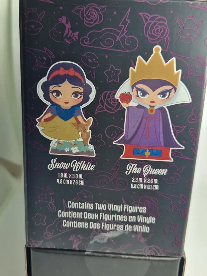 D307 Snow White and Evil Queen Disney Designer Showcase Vinyl Figurine - photo numéro 3