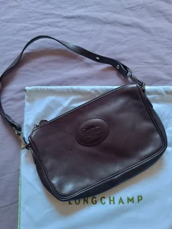Neuf petit sac à main épaule Longchamp cuir marron