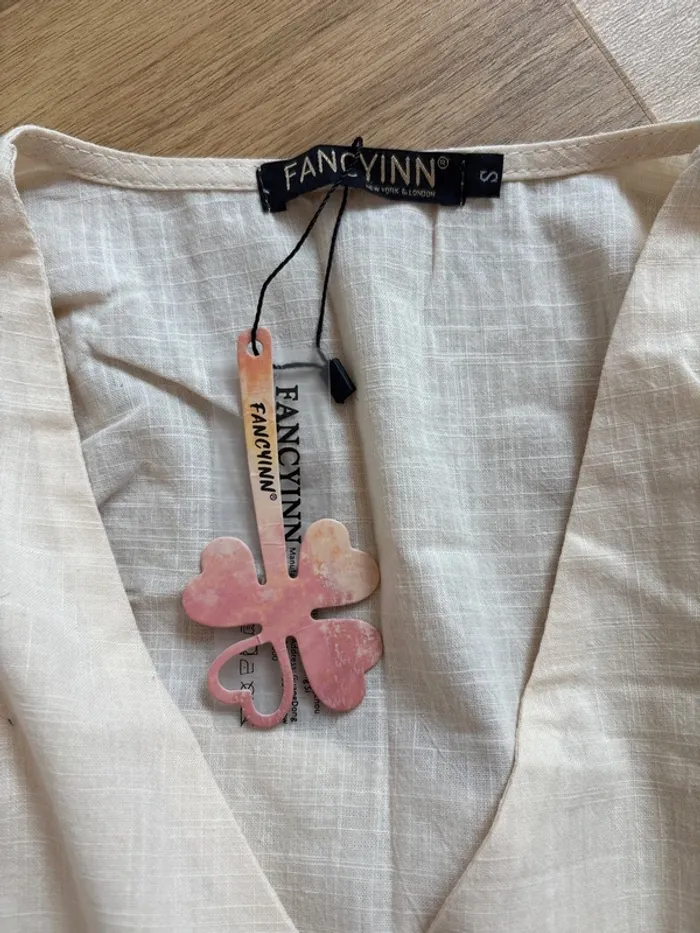 Robe de cérémonie en lin - photo numéro 3