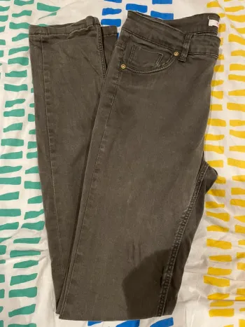 Jean femme taille 38 de marque Camaïeu très bon état
