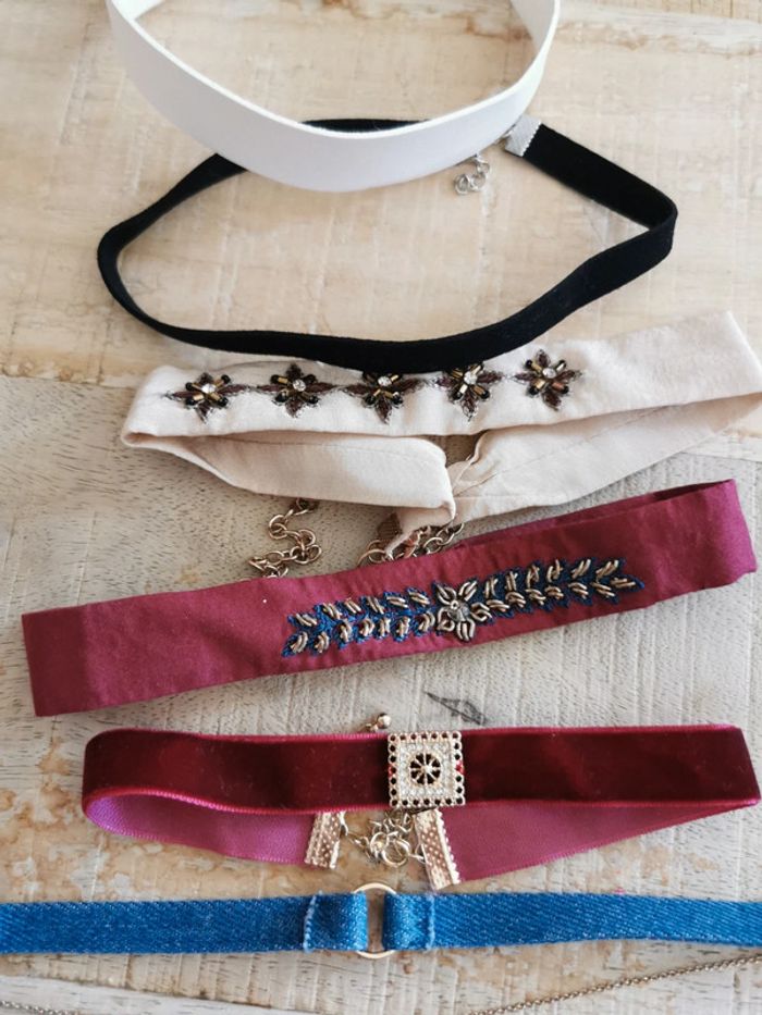 Lot de colliers - photo numéro 3