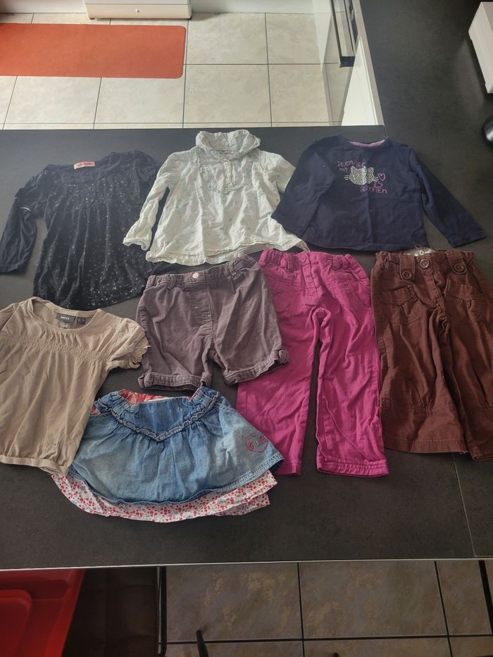 Lot vêtements fille 2ans