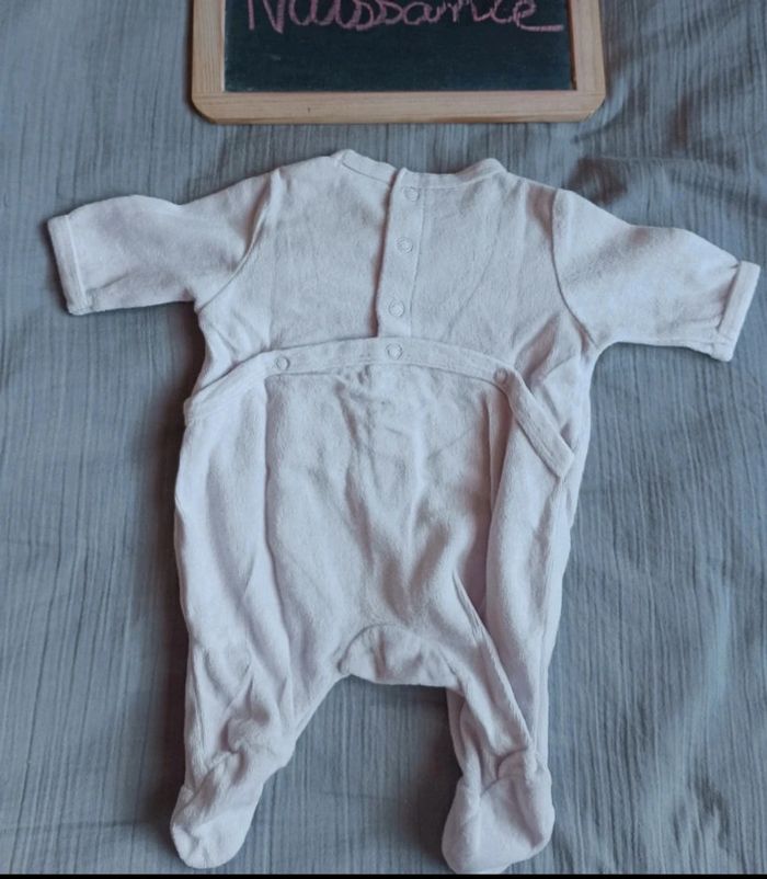 Pyjama taille naissance en très bon état - photo numéro 3