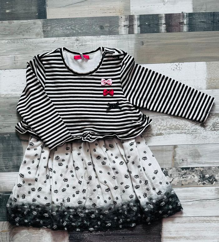 Robe ikks 18 mois
