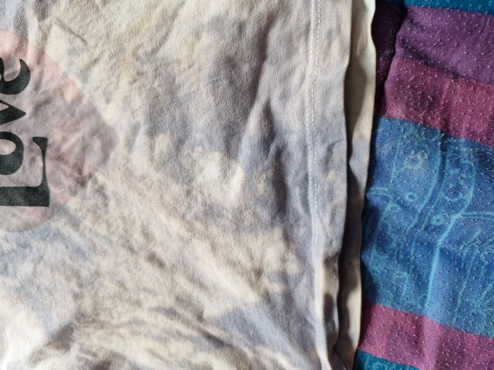 Très beau tshirt Tie&Dye coeur Love - photo numéro 4