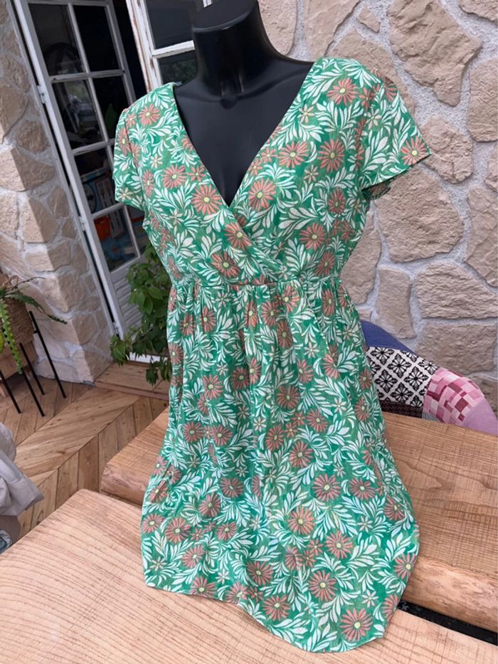 Robe verte été Fleurs dos nu marque vero moda taille M 38 - photo numéro 7