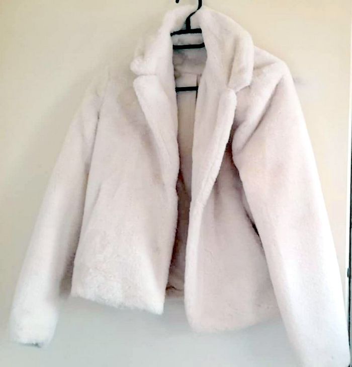 Veste fausse fourrure - photo numéro 4