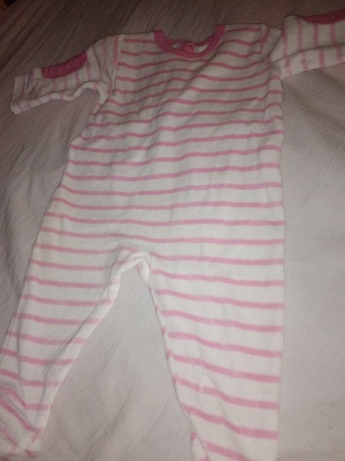 Lots pyjama 6 mois - photo numéro 7