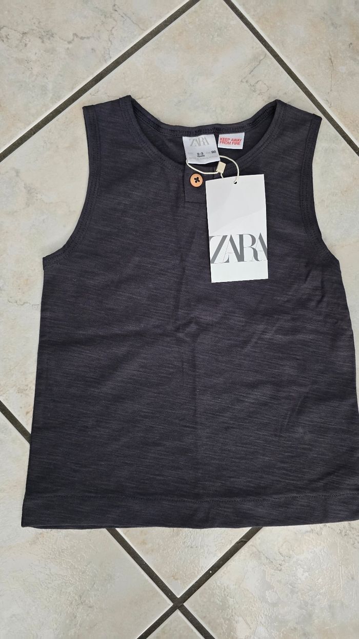 Neufs (non portés) ensemble debardeur et short en jeans 3 ans garçon - photo numéro 2