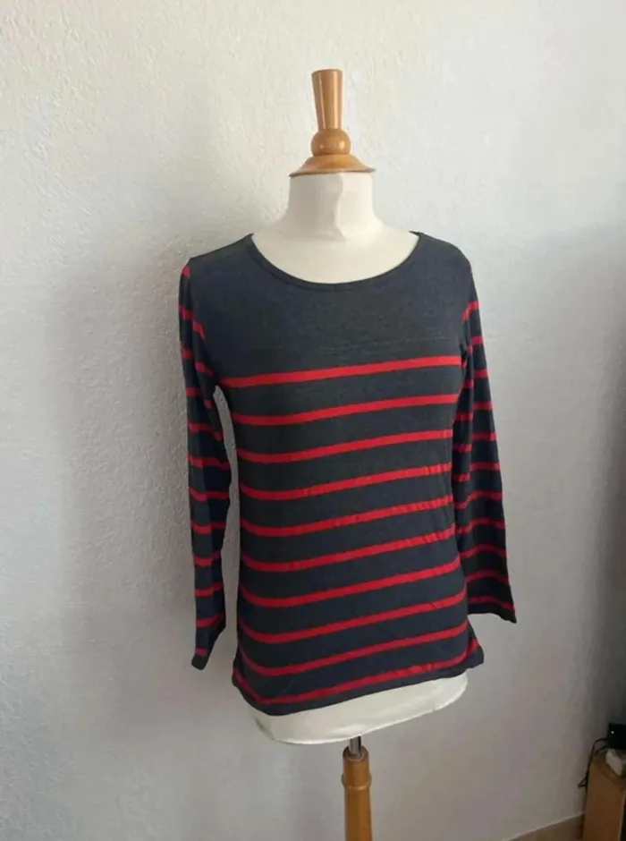 T-shirt  manches longues  T34/36 - photo numéro 2