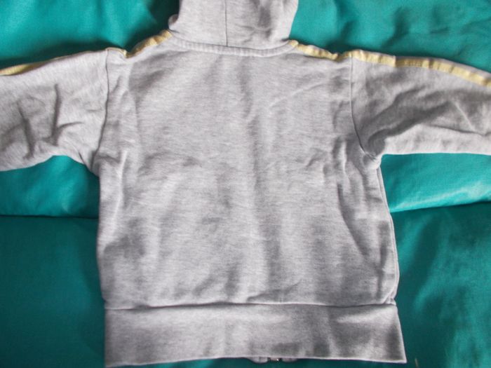 petit gilet blouson Adidas 6 mois - photo numéro 3