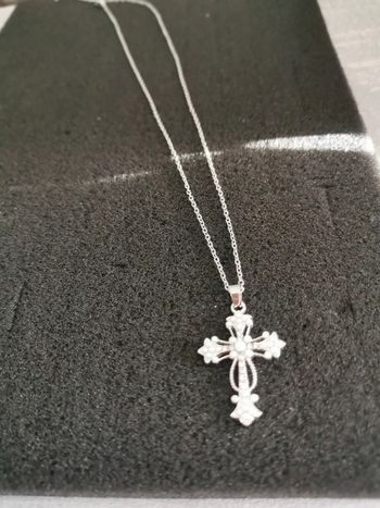 Collier et pendentif spirituel croix chrétienne