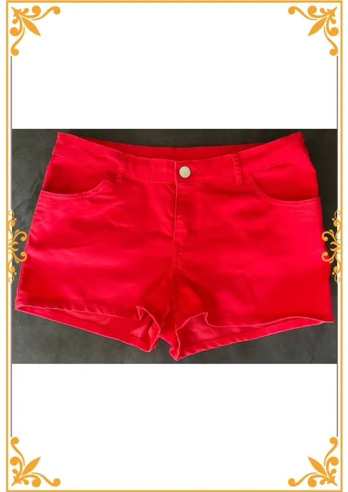 Short " Divided by H&M "