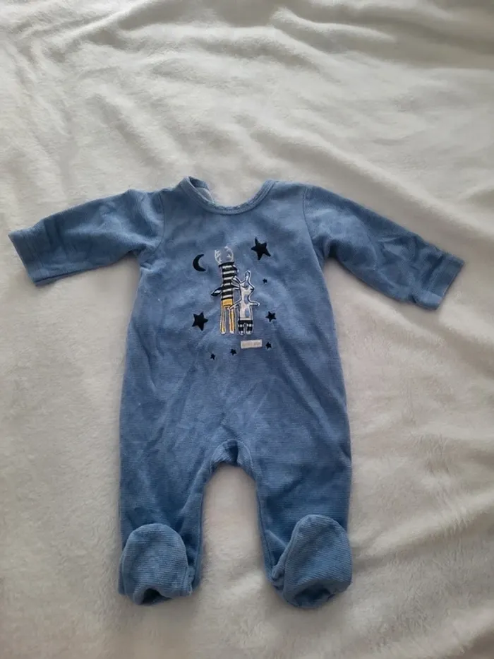 6 pyjamas velours - photo numéro 12