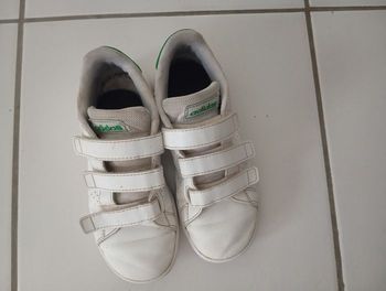 Baskets adidas enfant