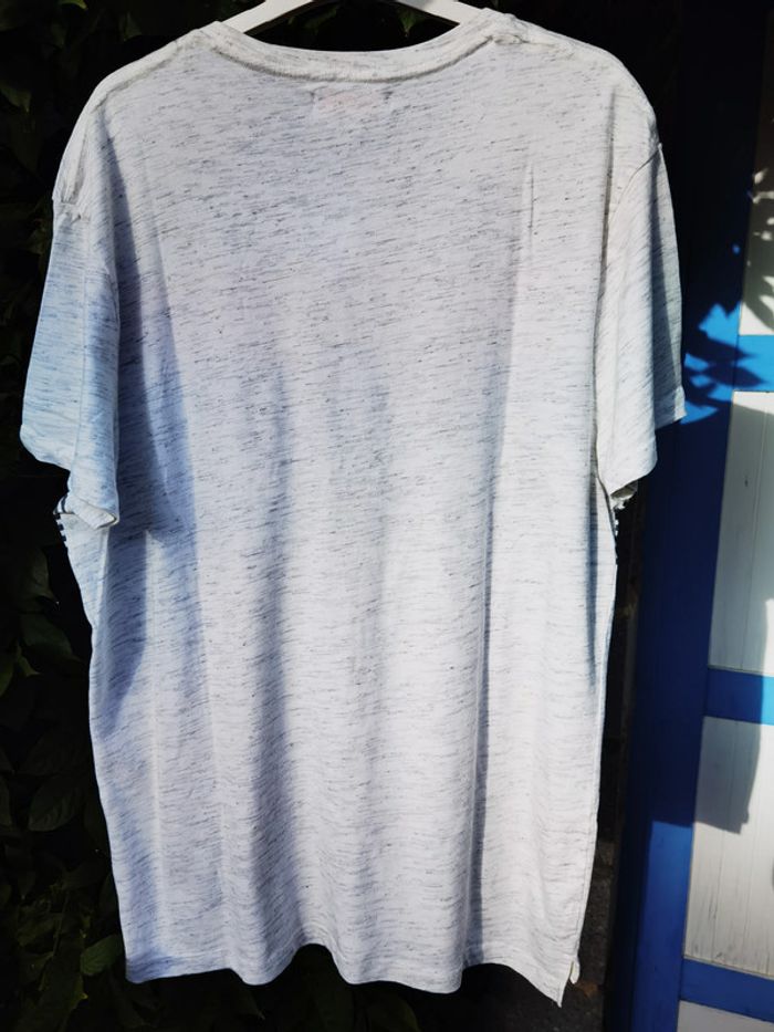 D1255 - tee shirt homme taille L - photo numéro 2