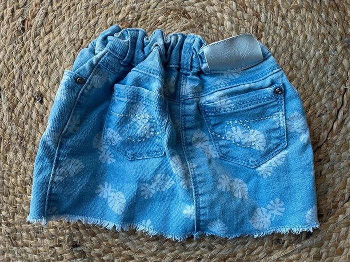 Jupe 2 ans - photo numéro 3