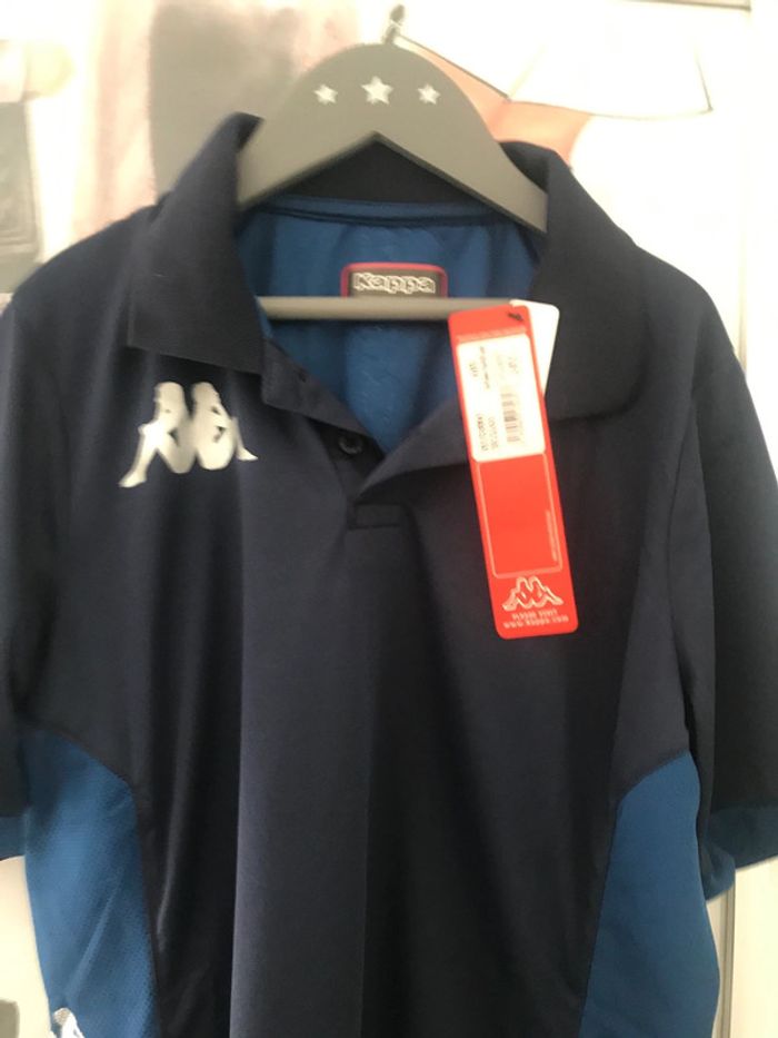 Neuf polo lycra Kappa 14 ans