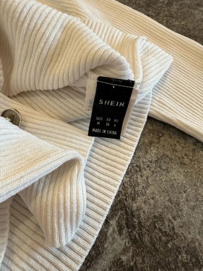 Pull blanc col roulé femme M - photo numéro 4