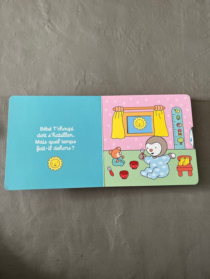 Livre bébé t’choupi s’habille - photo numéro 2