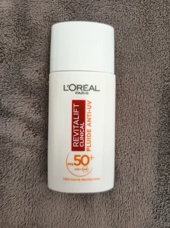 Fluide anti uv L'Oréal Revitalift clinical
