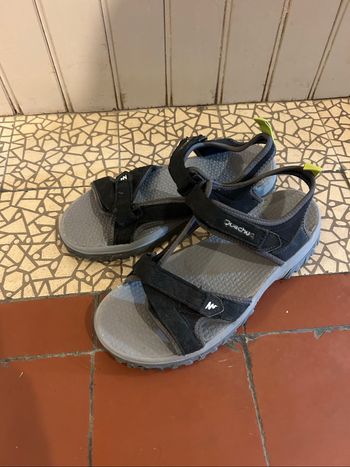 Sandales