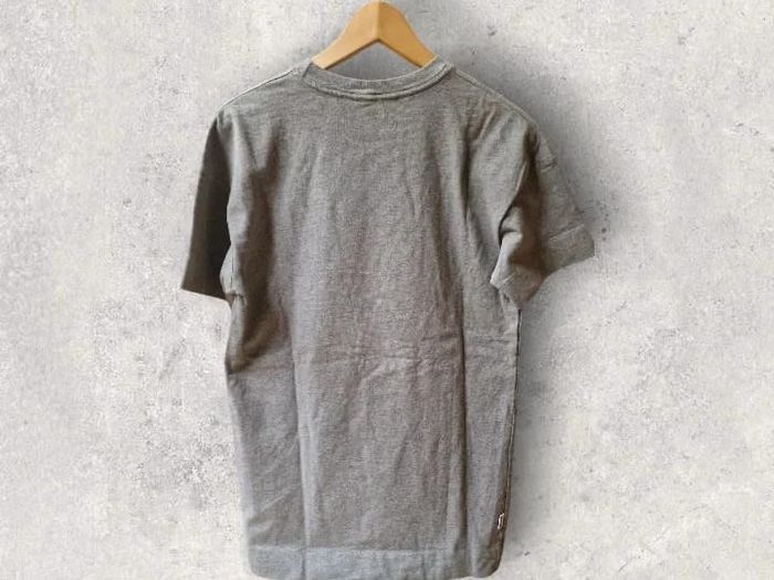 T-shirt Nike NSW / taille XS / brodé / gris / très épais / homme - photo numéro 3