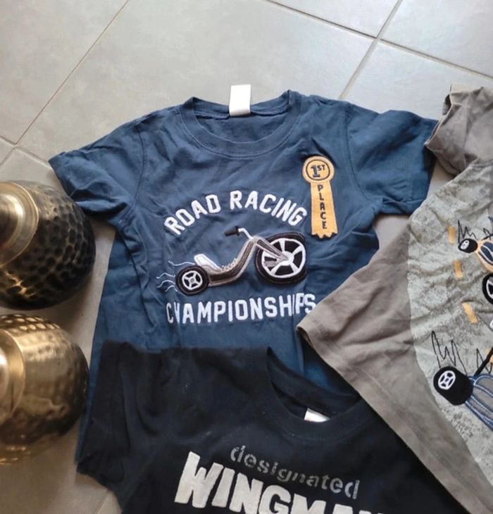 Lot de tee-shirt - photo numéro 2