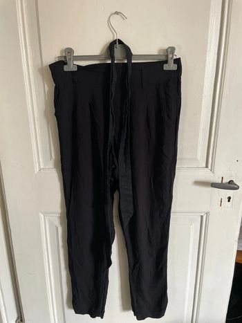 Pantalon noir fluide 42