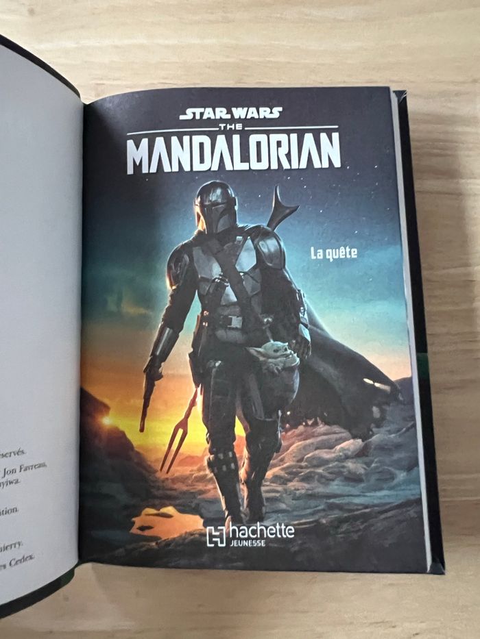 Livre Star Wars The Mandalorian n°4 – La Quête – La Bibliothèque Verte – Bon État - photo numéro 2