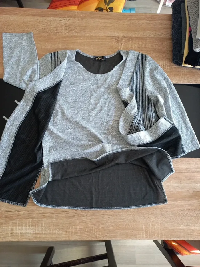 Haut femme gris T.M - photo numéro 11