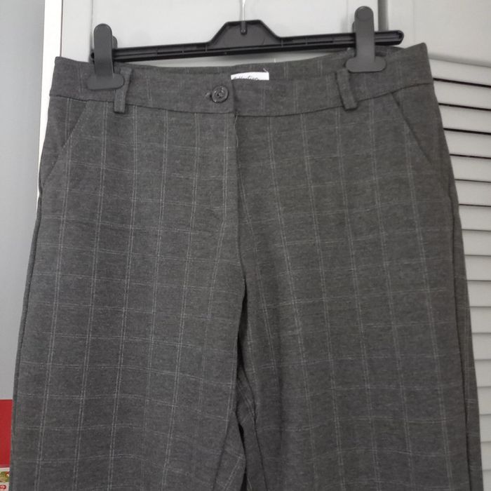 Pantalon gris à carreaux - photo numéro 2