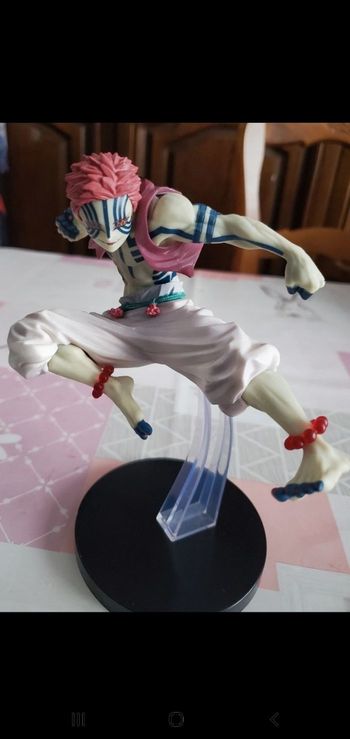Figurine  demon slayer akaza officielle  & ichiban 