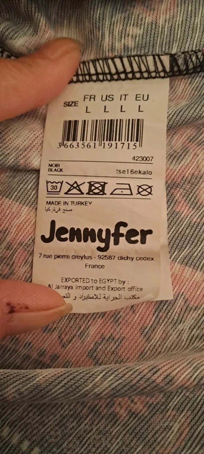 Débardeur tons rouge et noir avec froufrou - Marque Jennyfer - Taille L - État neuf. - photo numéro 6
