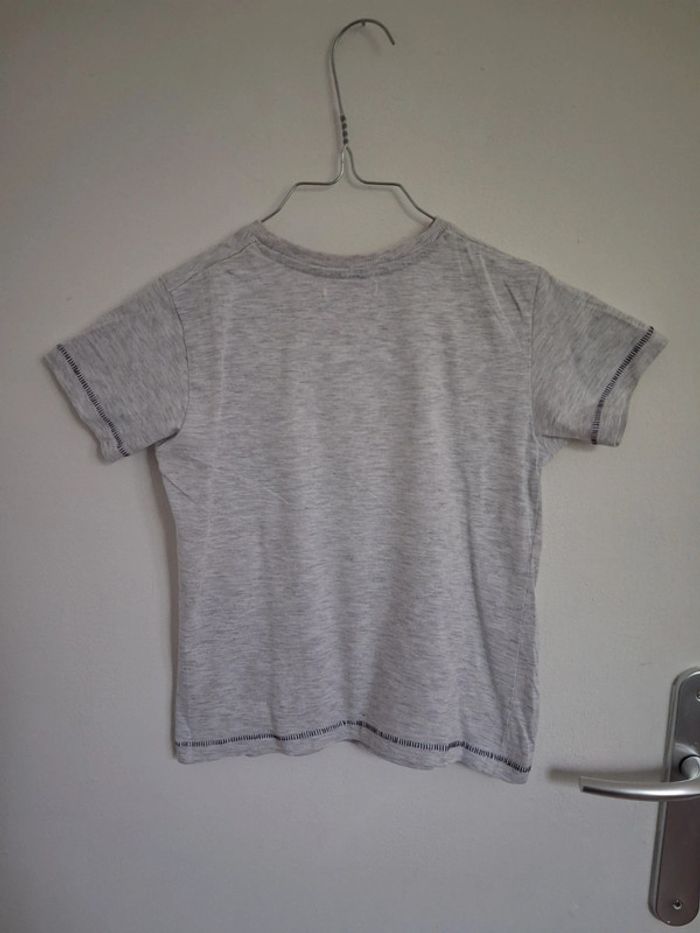 Tee-shirt garçon 6 ans - photo numéro 2
