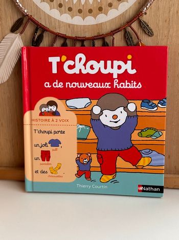 Livre tchoupi à de nouveaux habits 